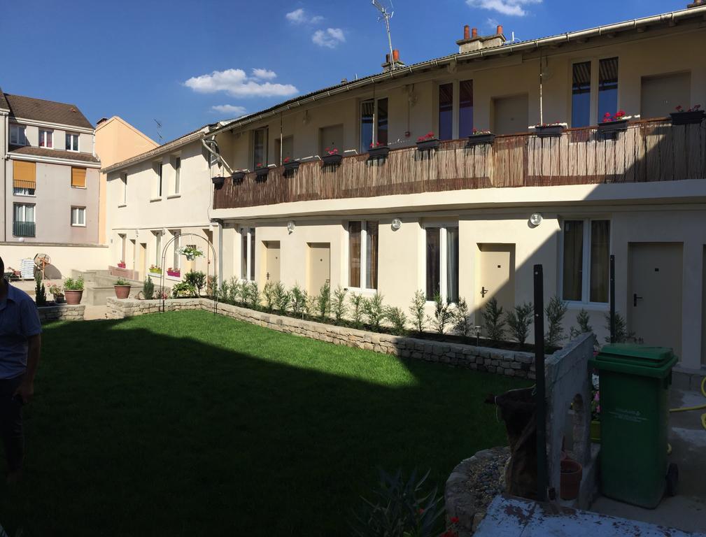 Hotel Rachel Le Pré-Saint-Gervais Exterior photo